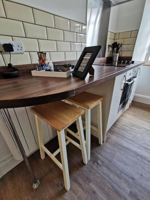 דולגלאו Eldon Row - Stylish Character Apartments - Central Location 1 & 2 Bed Available מראה חיצוני תמונה