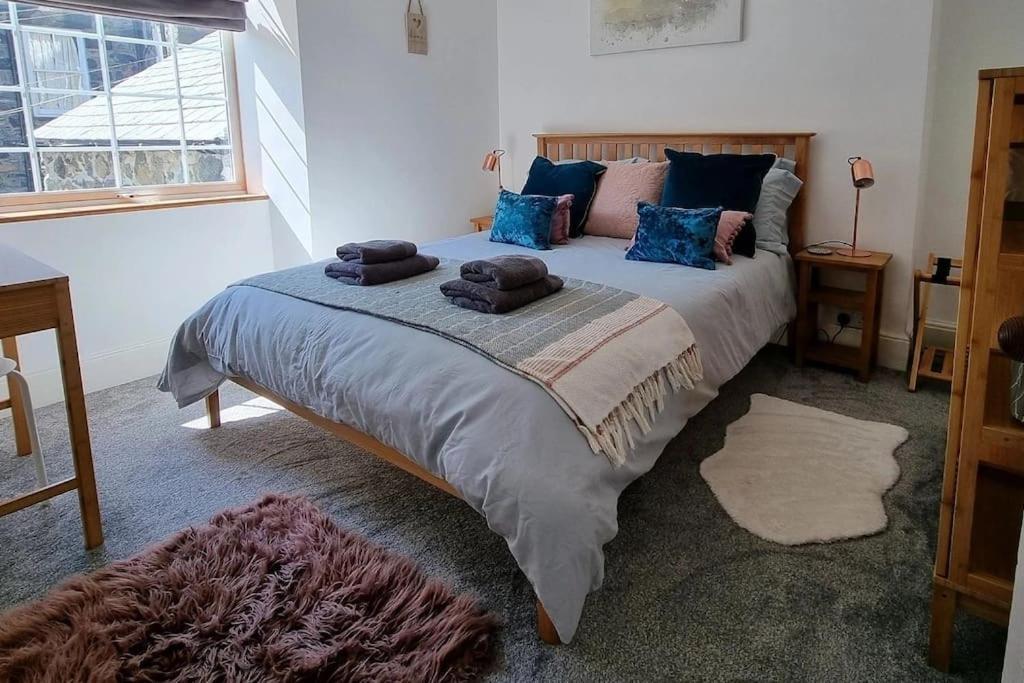 דולגלאו Eldon Row - Stylish Character Apartments - Central Location 1 & 2 Bed Available מראה חיצוני תמונה
