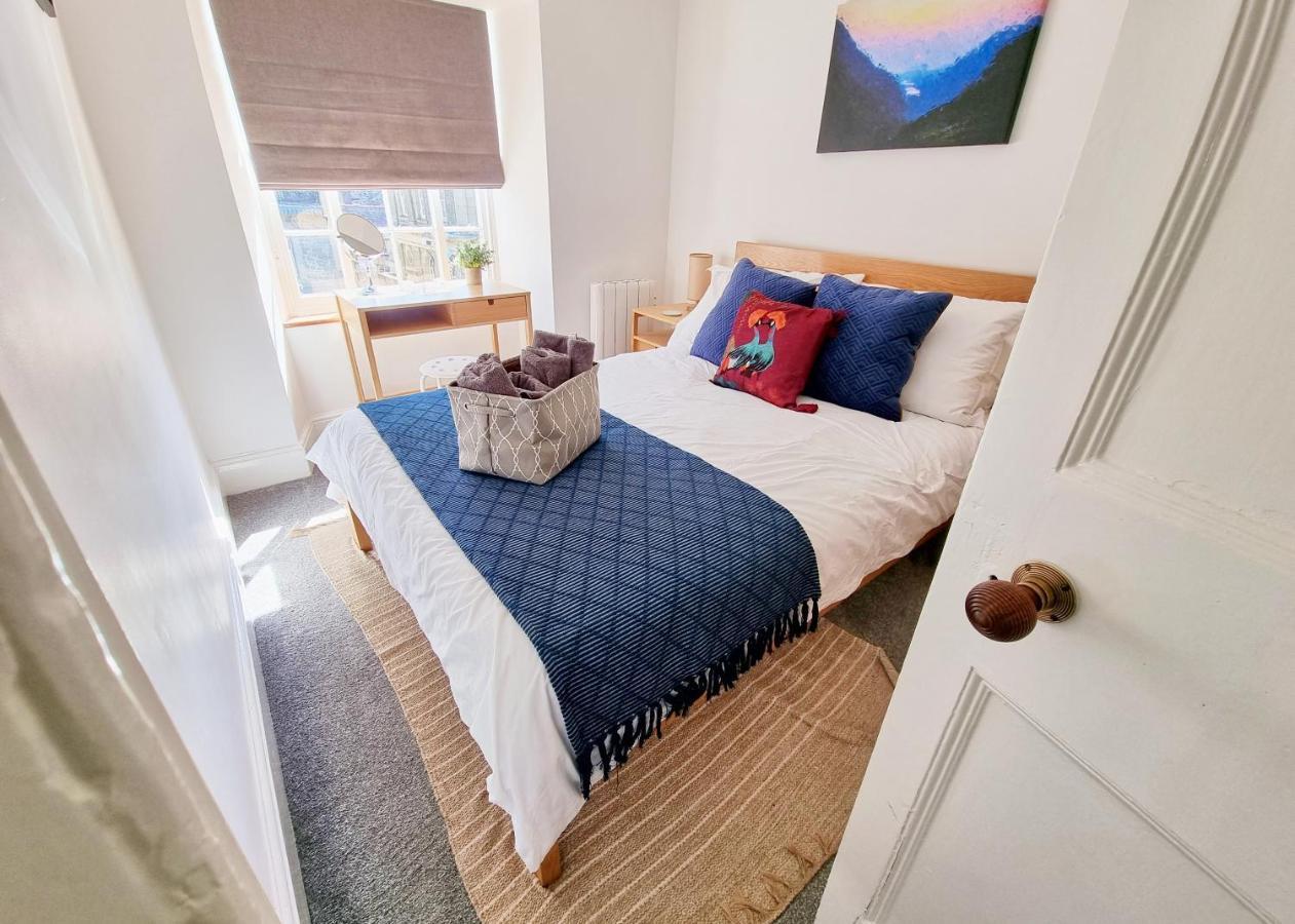 דולגלאו Eldon Row - Stylish Character Apartments - Central Location 1 & 2 Bed Available מראה חיצוני תמונה